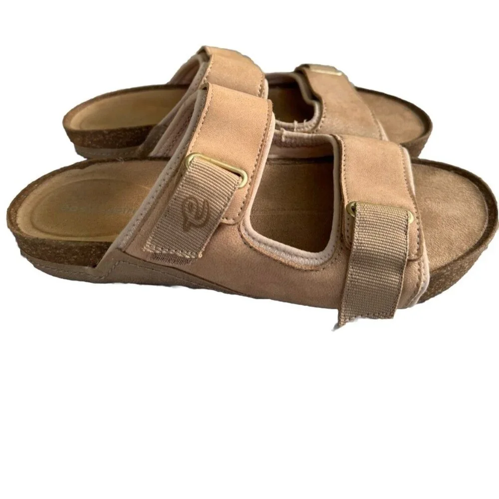 Easy Spirit Women's Leather Slip On Lightweight Beige Sandals Size‎ 7 Comfort